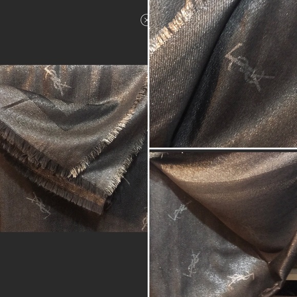 YSL LOGO SCARF 💯 - Picture 5 of 6